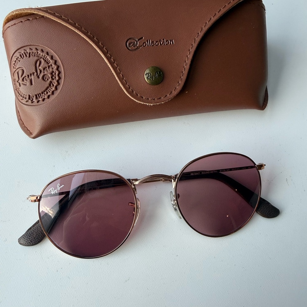 Ray-Ban Round Sunglasses - violet